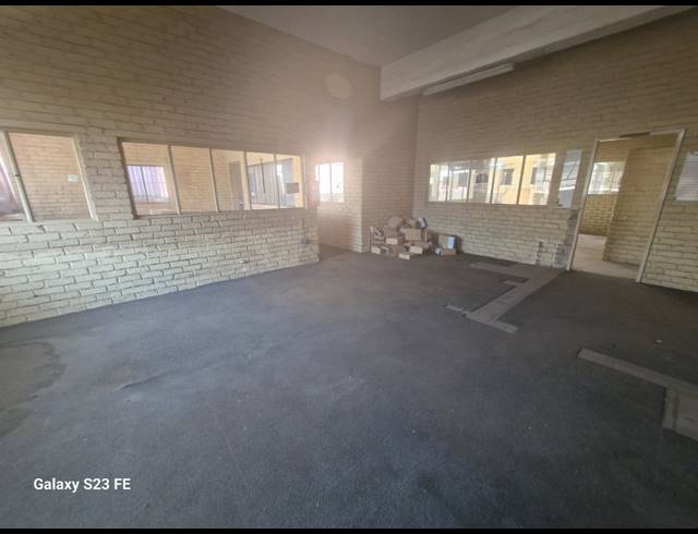 1,383M² WAREHOUSE FOR SALE IN JEPPESTOWN